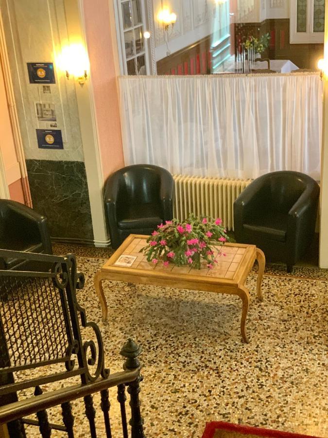 Hotel Restaurant D'Alsace Plombières-les-Bains Eksteriør billede