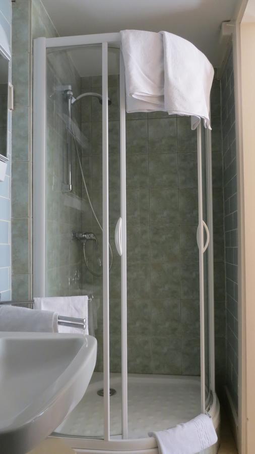 Hotel Restaurant D'Alsace Plombières-les-Bains Eksteriør billede
